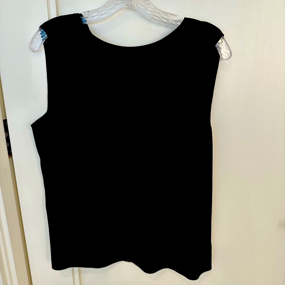 Silk Theory sleeveless shell NWT